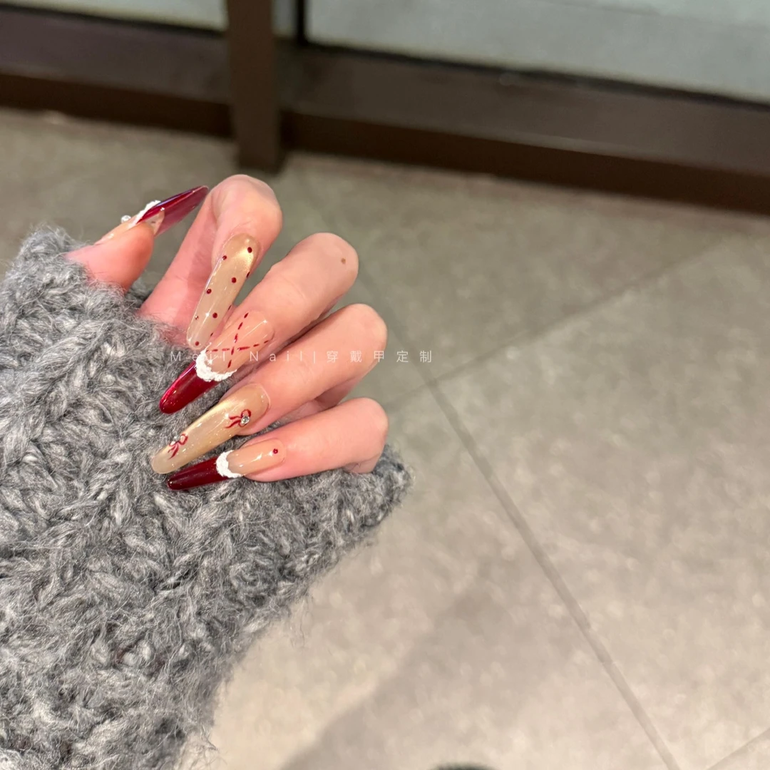 「圣诞小红帽」MeiL |33 加长椭圆 纯手工穿戴甲 /可拆卸