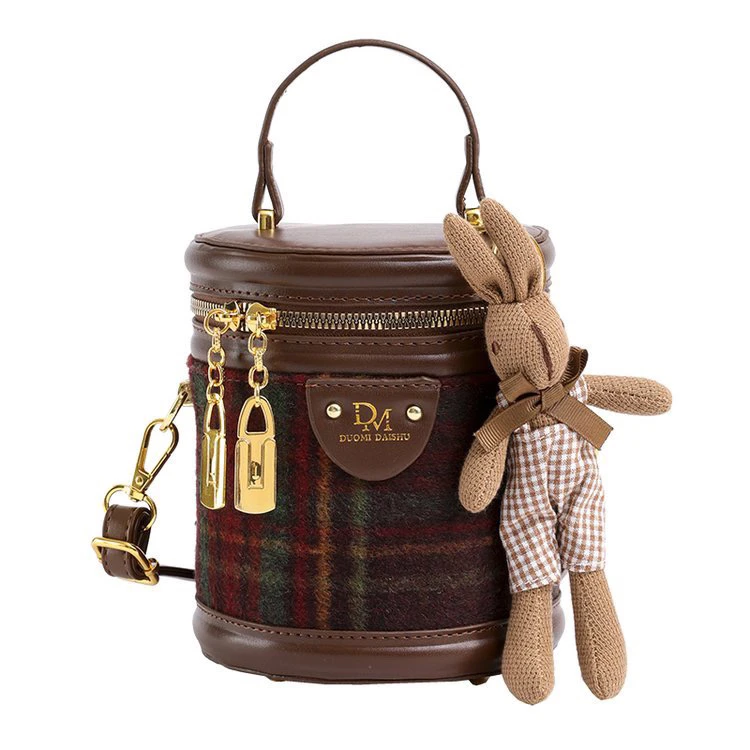 秋冬苏格兰格子百搭洋气单肩斜挎水桶包tm6638咖