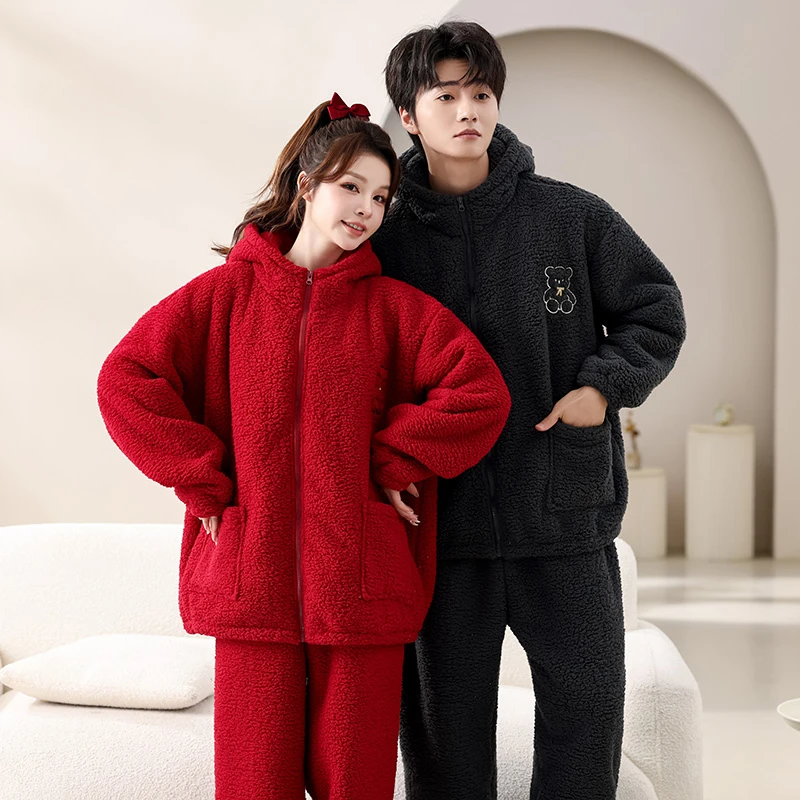 冬季大码加厚绒情侣睡衣宽松卡通刺绣连帽家居服长袖保暖套装
