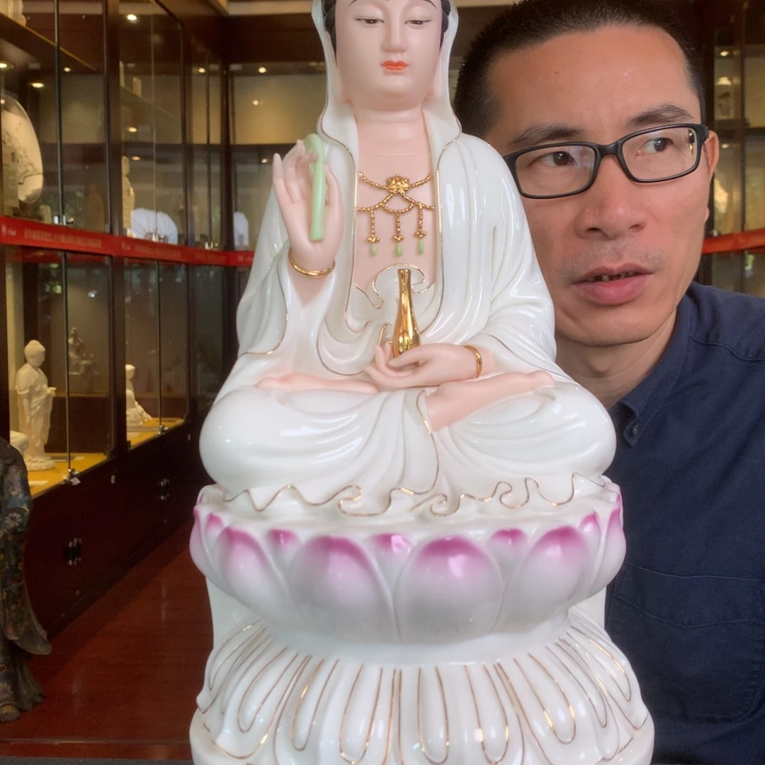 摆件德化白瓷。杨柳观音