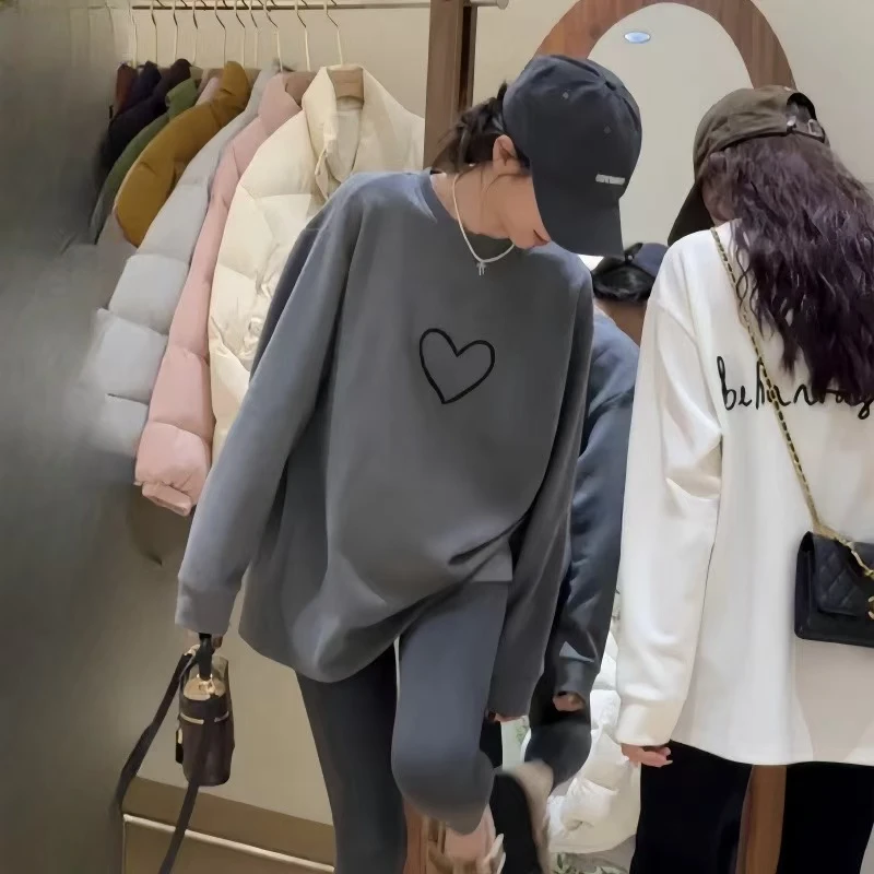 欧货刺绣爱心中长款长袖t恤打底衫女2025秋冬新款宽松遮屁股上衣