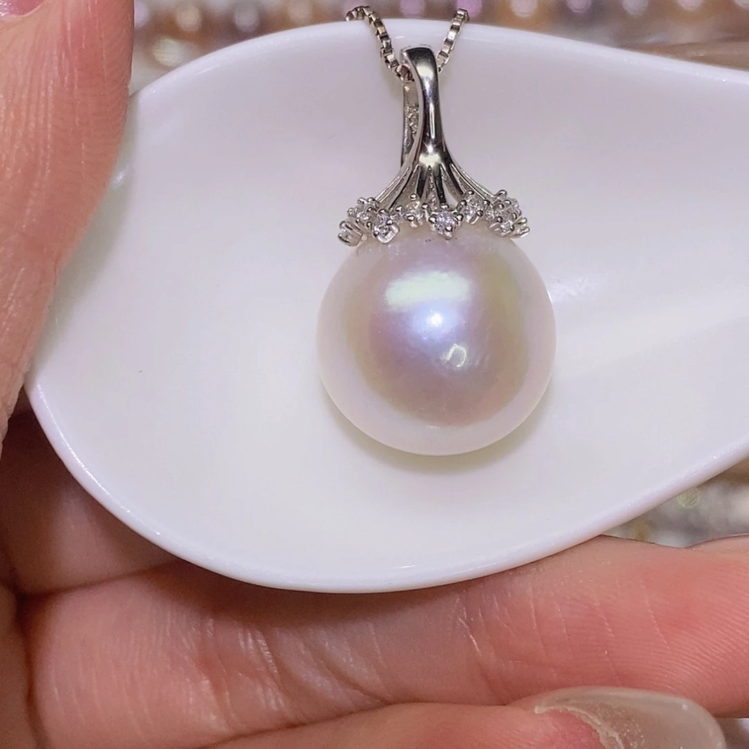 淡水珍珠颈饰银S925镶嵌吱****布