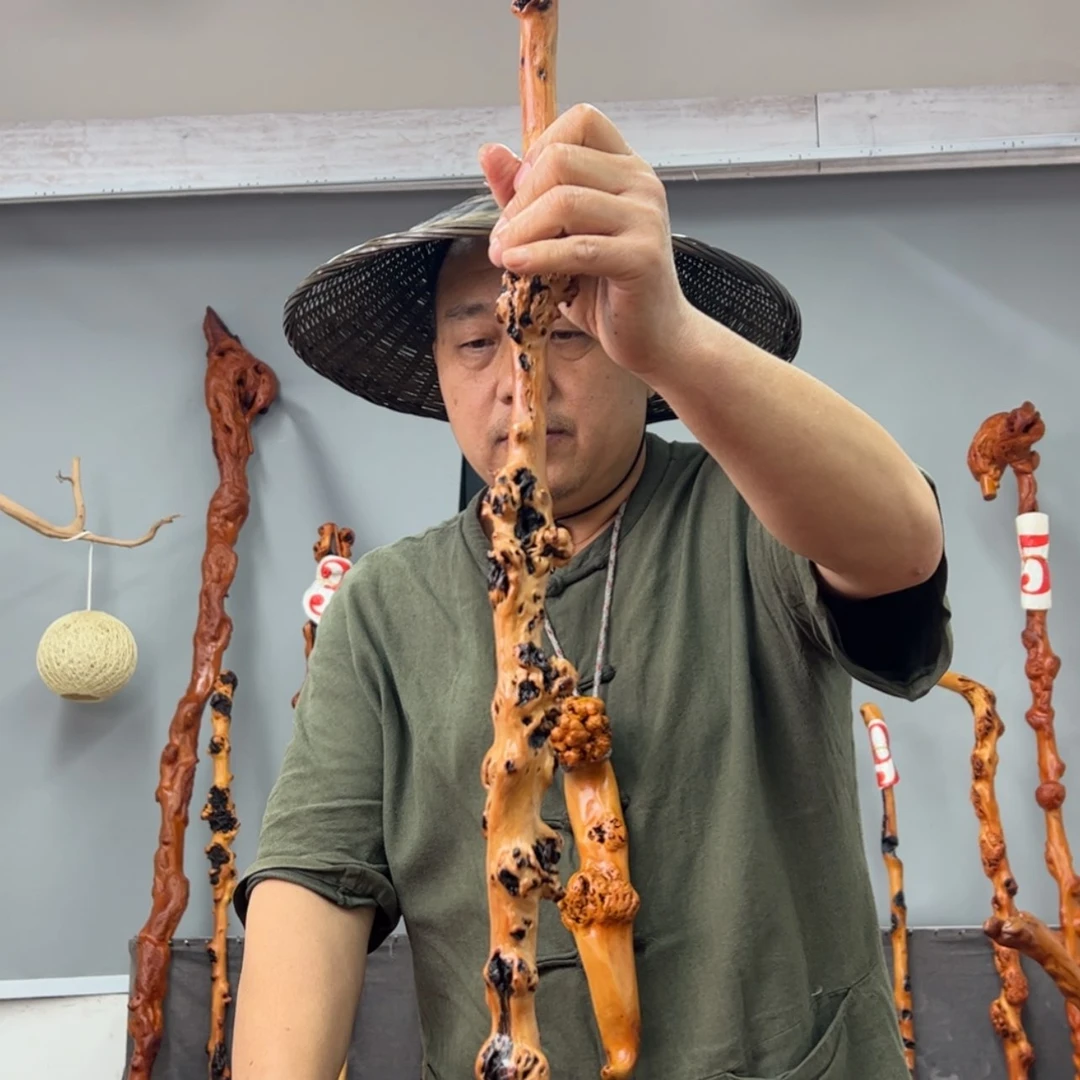 【闪购商品】黑果木其他用****4拐杖259