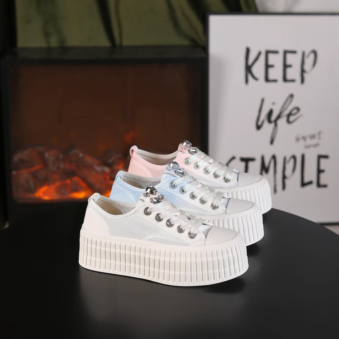 【阿布女鞋】 时尚厚底增高6cm潮流百搭女士休闲鞋063