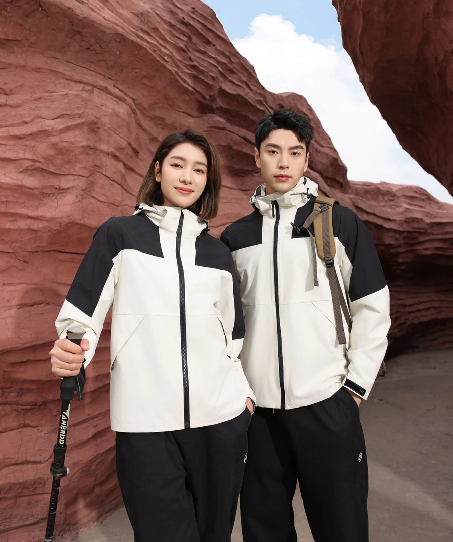 拼色登山服防风外套户外团建露营男女服装订做保暖连帽外套