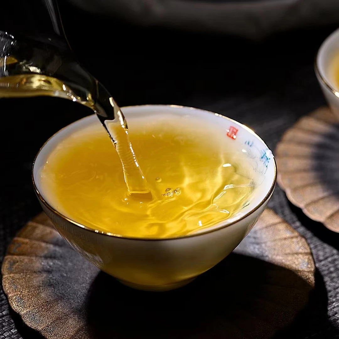 2024年昔归头春生普200克沱【慢慢】