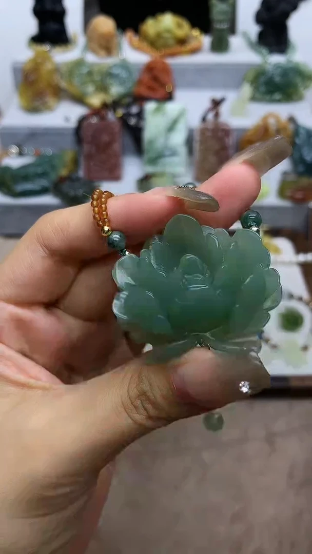 【闪购商品】蛇纹石玉颈饰未镶嵌岫玉吊坠未镶嵌·