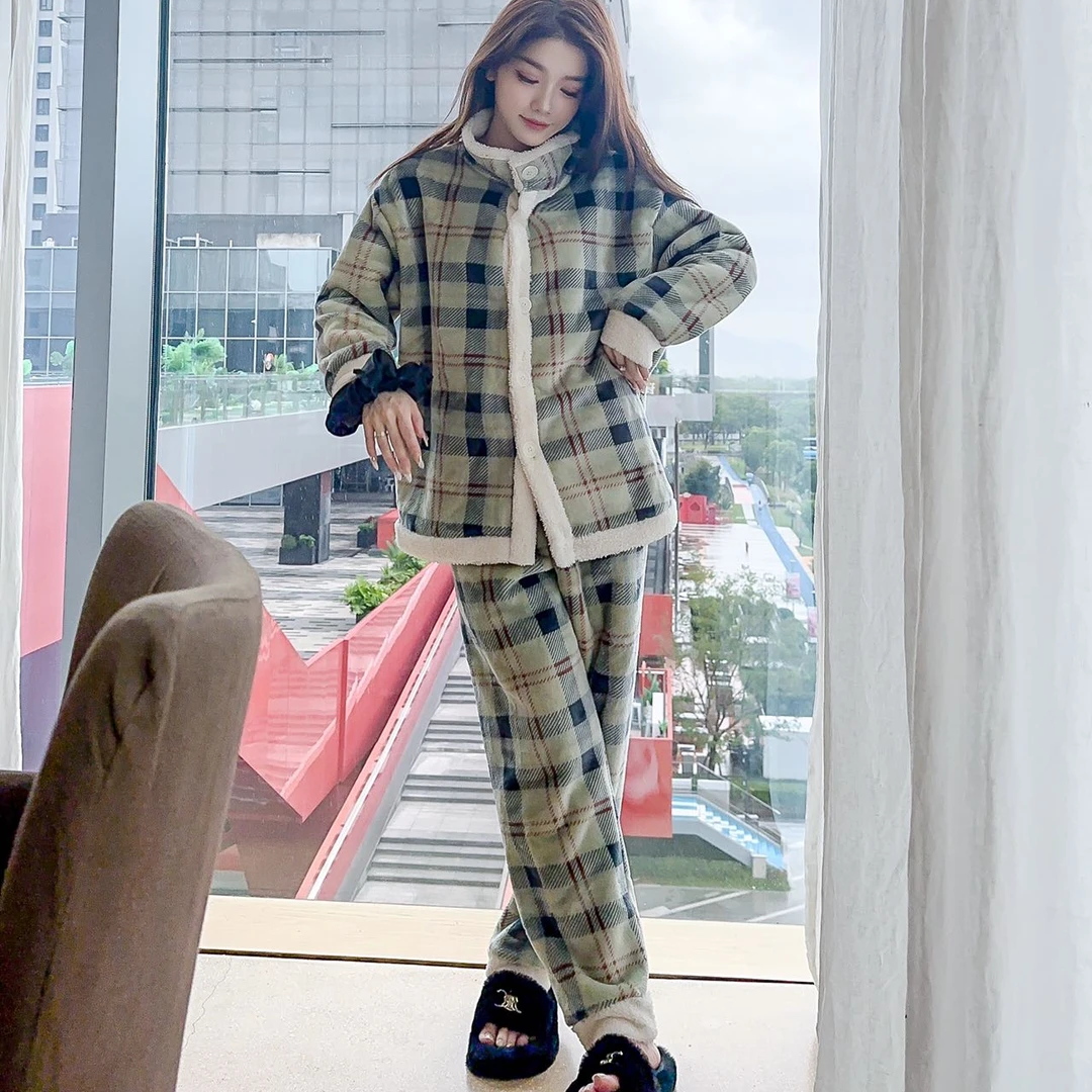 2025秋冬款保暖休闲加厚复合羊羔绒方格可外穿宽松秋冬家居服9977