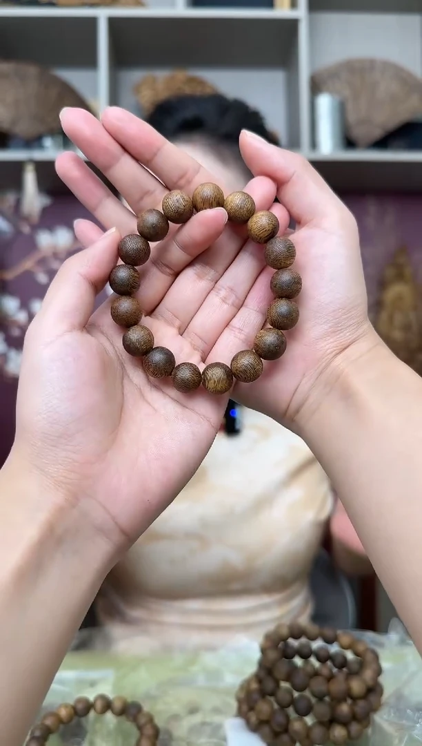 【闪购商品】沉香手串1.2圆珠单圈红油绿棋多样性发货