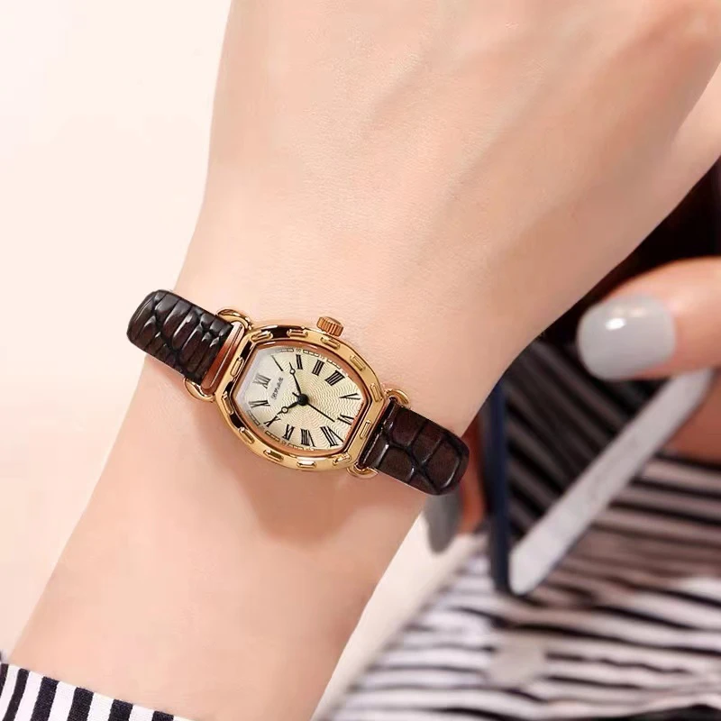 气质时尚百搭轻奢真皮女士防水小众简约潮流精致小巧手表复古女表