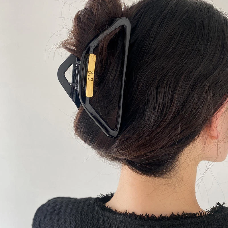 非金属亚克力发饰 三角抓夹2023新款大号鲨鱼夹发卡后脑勺盘发夹