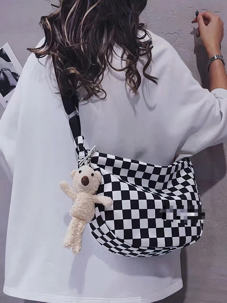 衣森原创重工格子带包