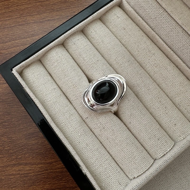 925银戒指 s925黑瑙戒指（非质量问题，no退no换介意慎拍！）