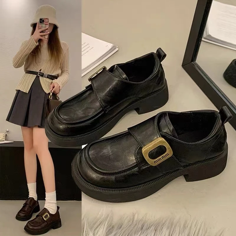 秋冬新款增高显瘦时尚百搭女鞋乐福鞋软底圆头1873