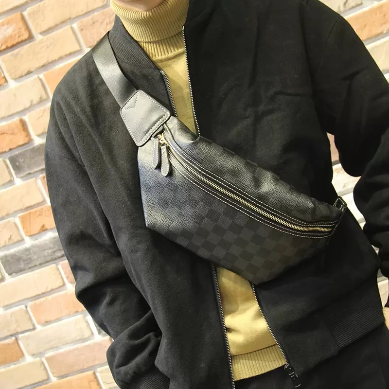 男士复古牛皮专用百搭胸包黑色单肩包背包真皮复古小包男潮牌休闲