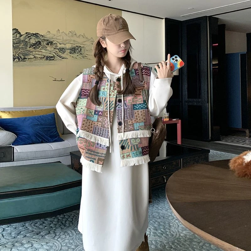 米白色卫衣连衣裙套装女2025秋季新款休闲宽松涂鸦印花马甲两件套