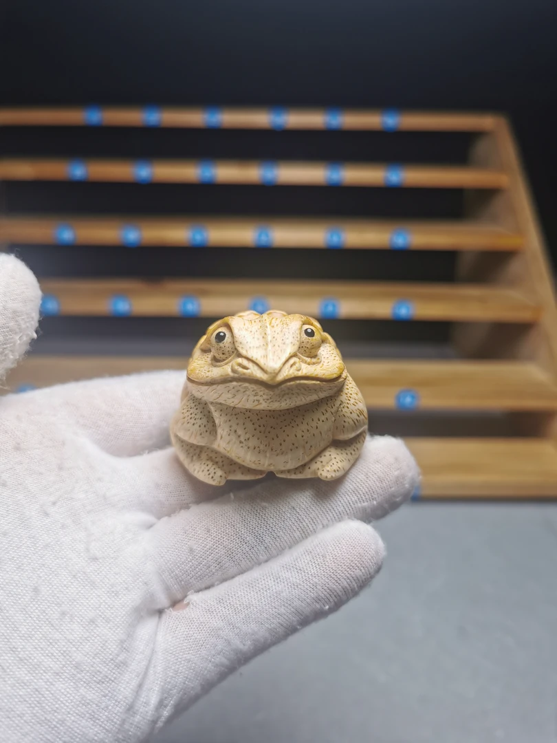 竹根雕 金蟾 一把抓 入门级