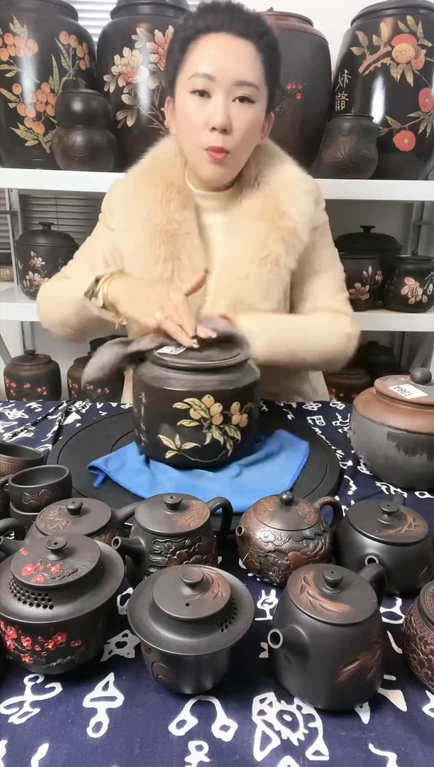 【闪购商品】陶瓷壶瑕疵 茶叶罐 边口 a903