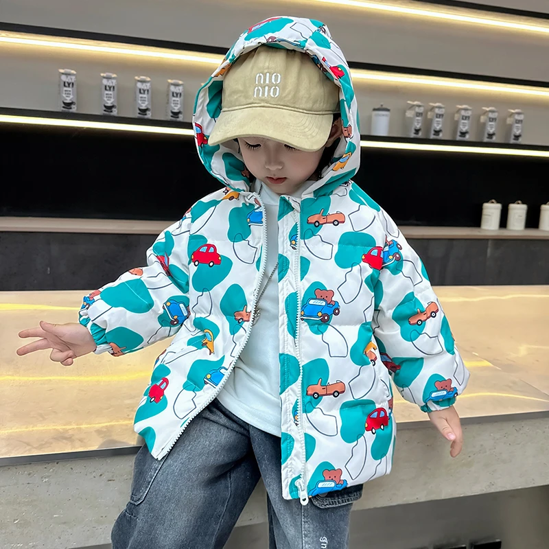 冬季加厚羽绒服可爱小汽车保暖显白卡通男童洋气羽绒服男童轻薄