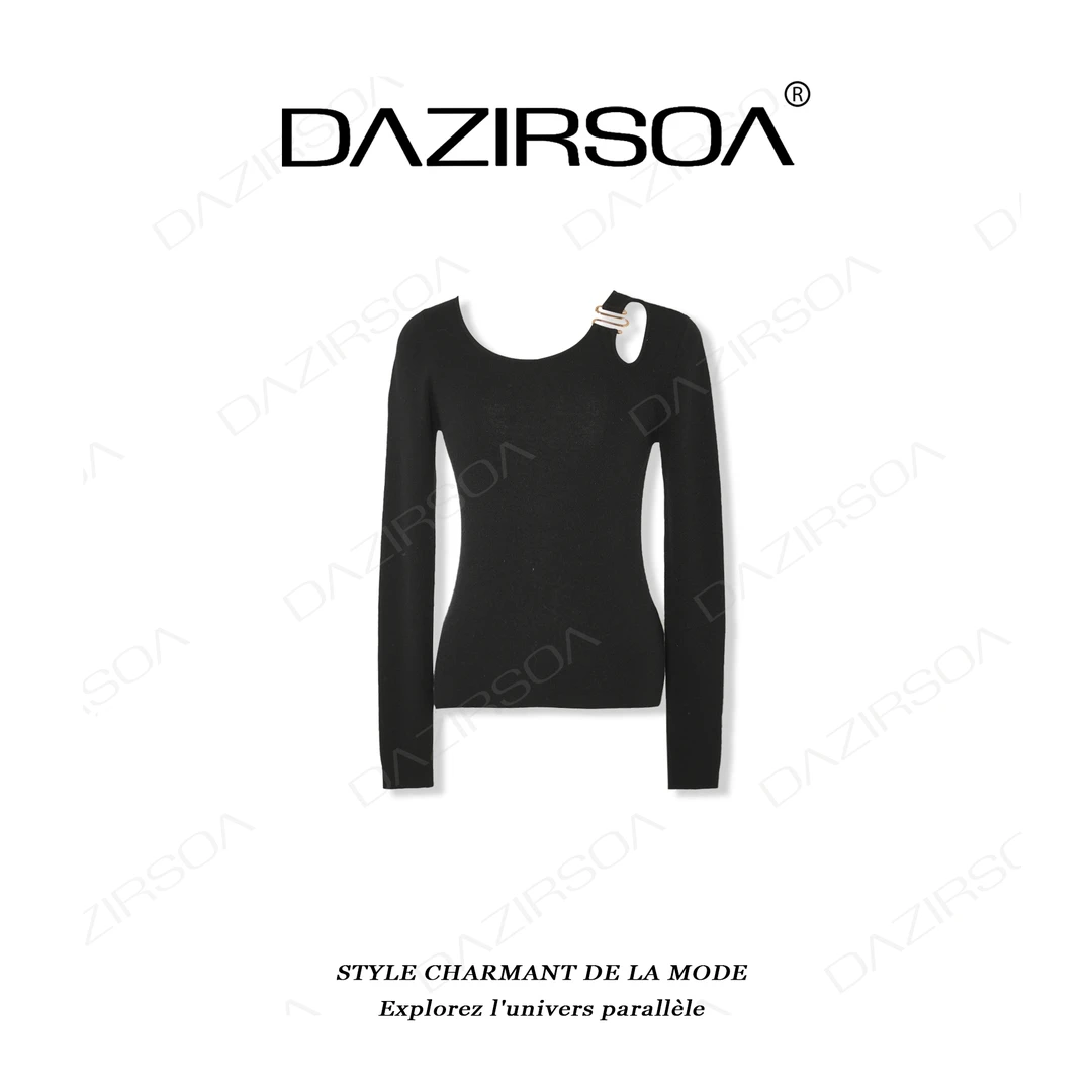 DAZIRSOA/达姿“多重魅力” 时尚百搭气质优雅金扣镂空毛衣 U102