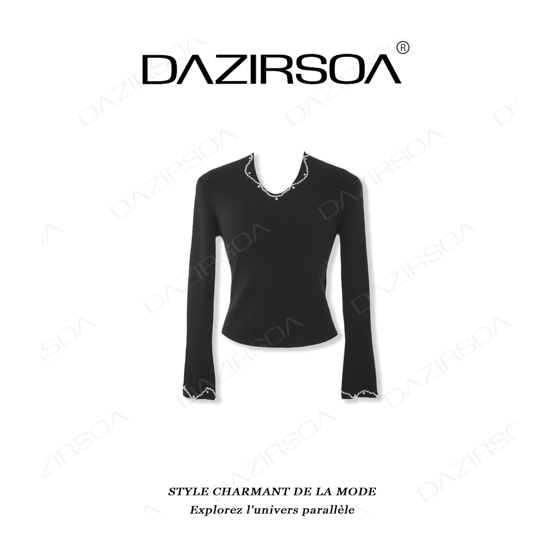 DAZIRSOA/达姿“无拘魅力 ”钉珠v领洋气后背镂空蝴蝶结毛衣 W106