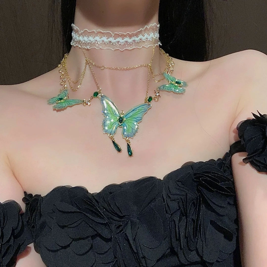 合金布艺项链 绿色大蝴蝶流苏项链女款名族风配饰高级感小众拼接