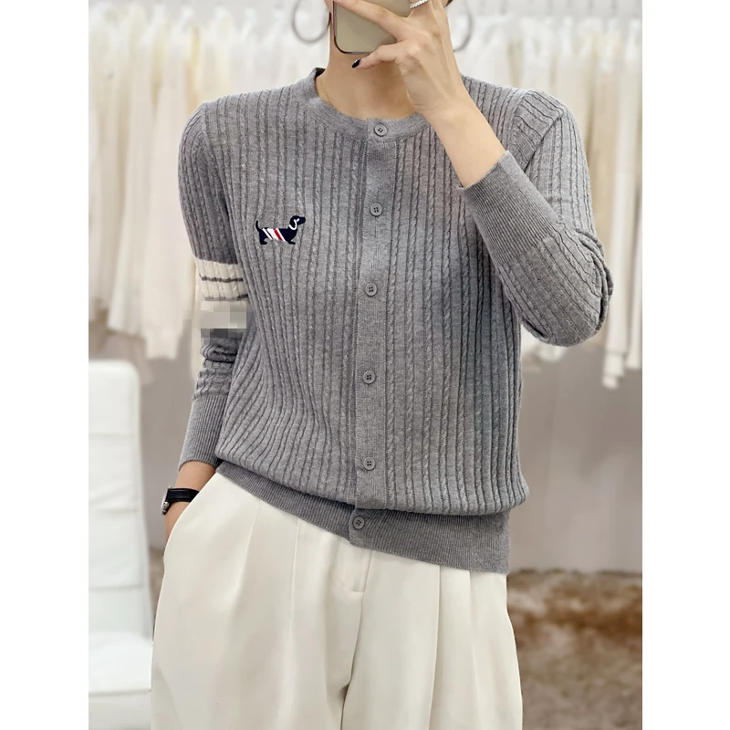 门店699！三杠开衫小狗麻花圆领毛衣长袖针织衫打底衫