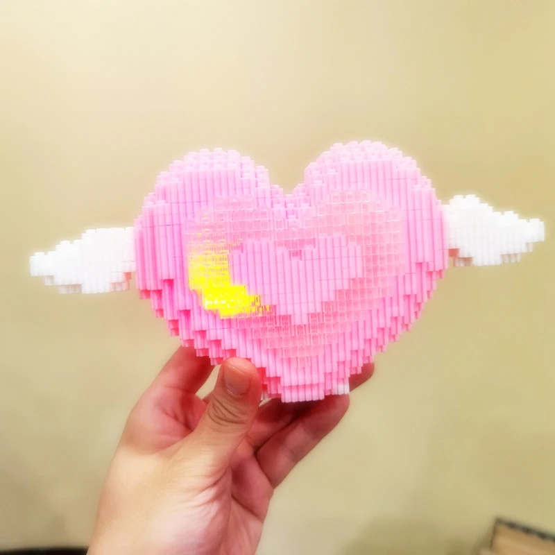 萌拼粉色爱心+灯光益智拼装积木玩具亲子互动礼物