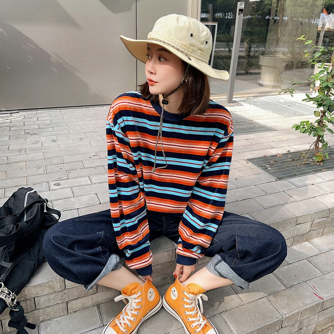 莉贝琳sisy条纹卫衣女2023冬季新款复古彩色毛巾绣条纹上衣182783