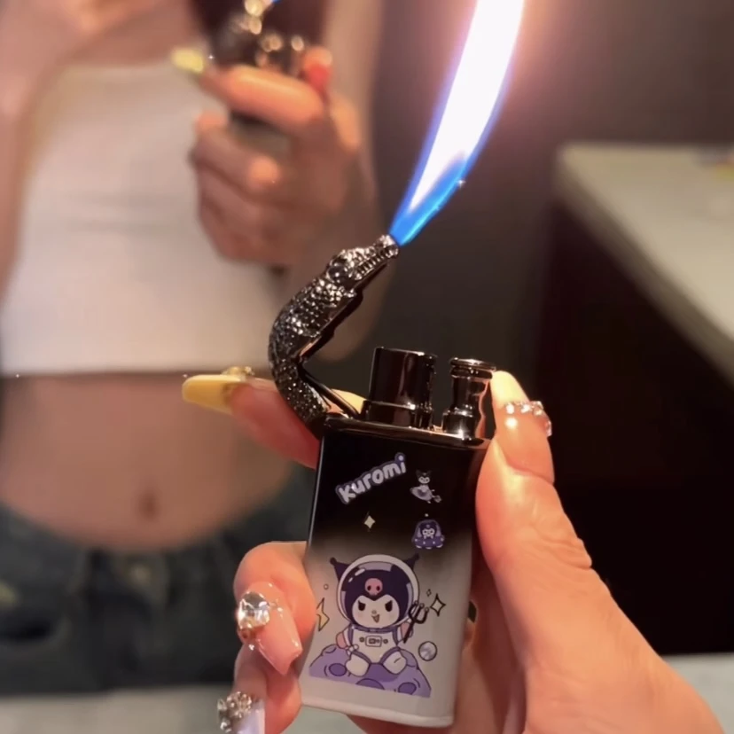 鳄鱼双火卡通可爱KT猫库洛米创意个性炫酷防风渐变网红打火机男女