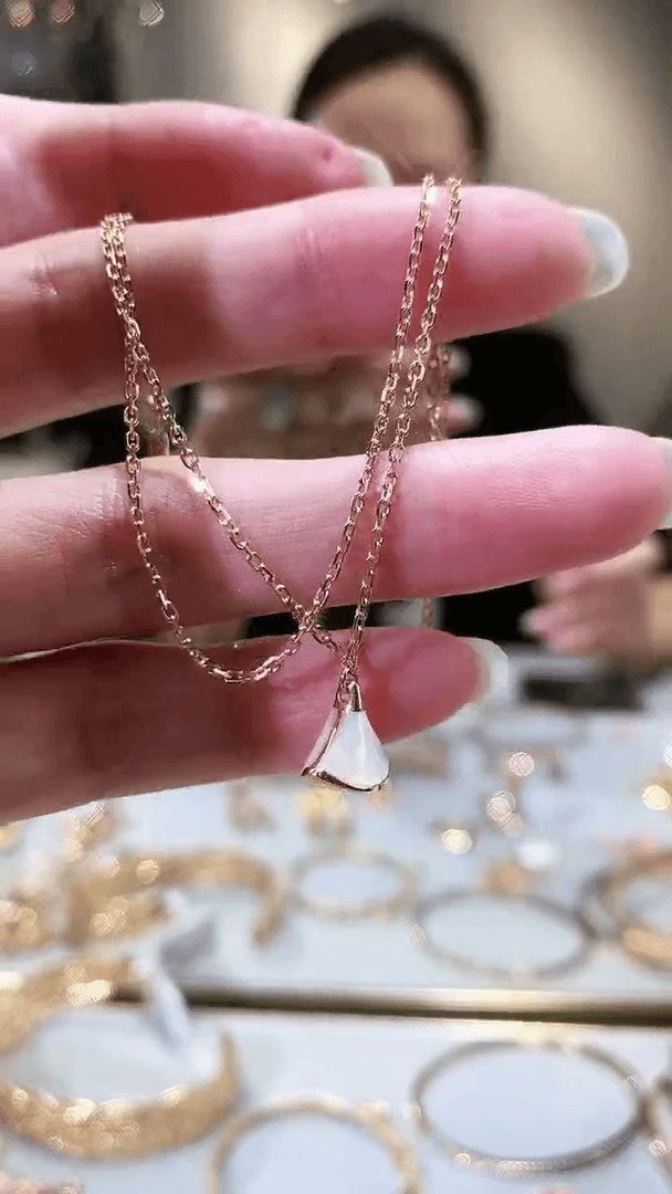 【闪购商品】贝壳（贝母）手链18K金镶嵌18k金白贝母裙子手链