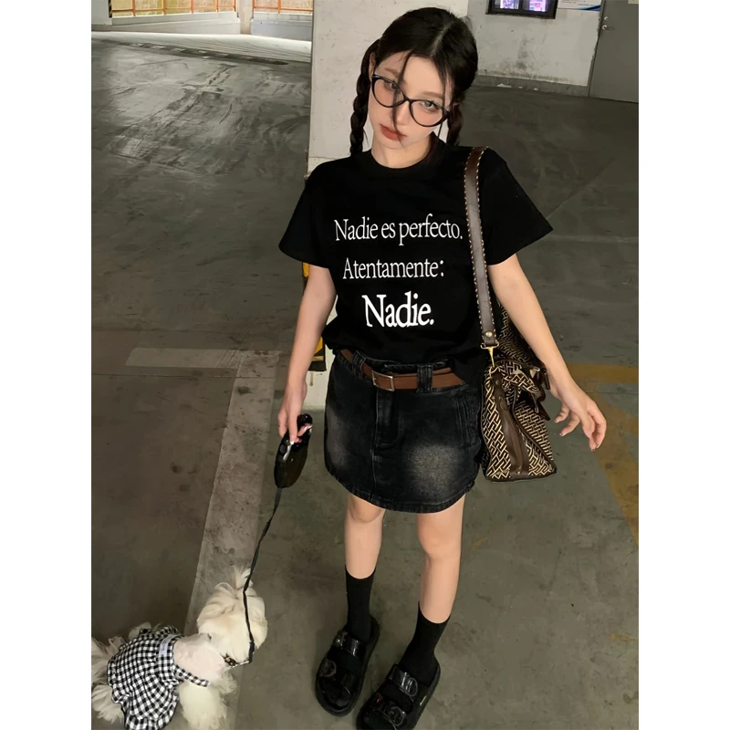 美式复古正肩字母印花短袖t恤女夏季设计感小众修身甜酷辣妹上衣