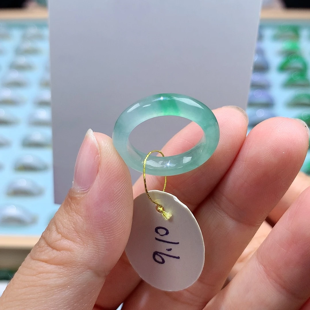 翡翠戒指未镶嵌910圈