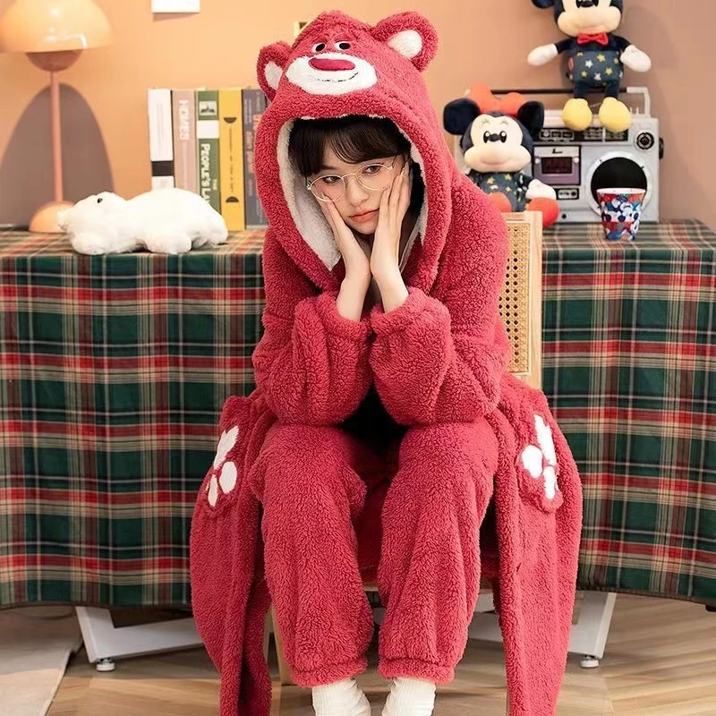 2023年冬季新款草莓熊加绒加厚中长款连帽可外穿睡袍套装