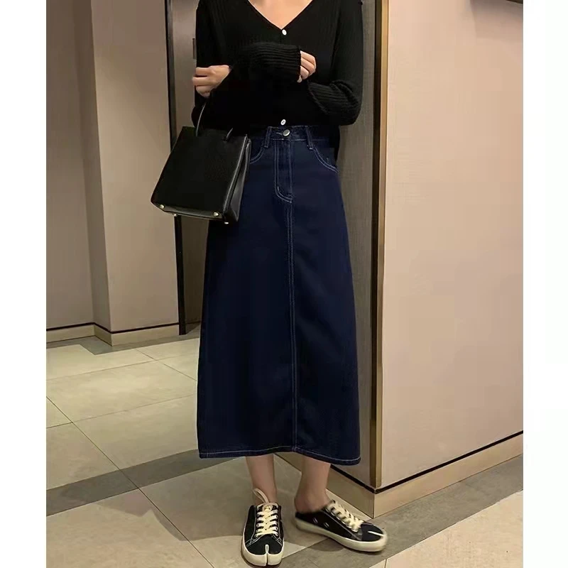 百搭系列        女款开叉显瘦复古牛仔色半身裙