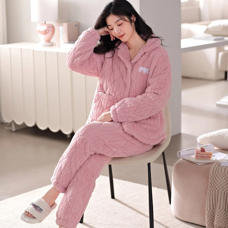 新款加绒睡衣女冬季三层夹棉锈红色珊瑚绒保暖连帽大码抗寒家居服