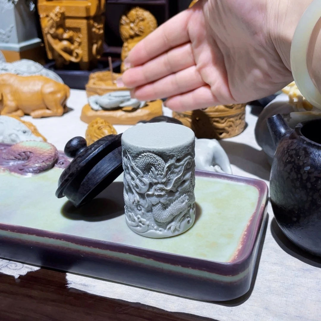 双龙盖置手工制作工艺