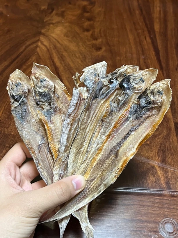 渔民自晒龙利鱼干 鱼干