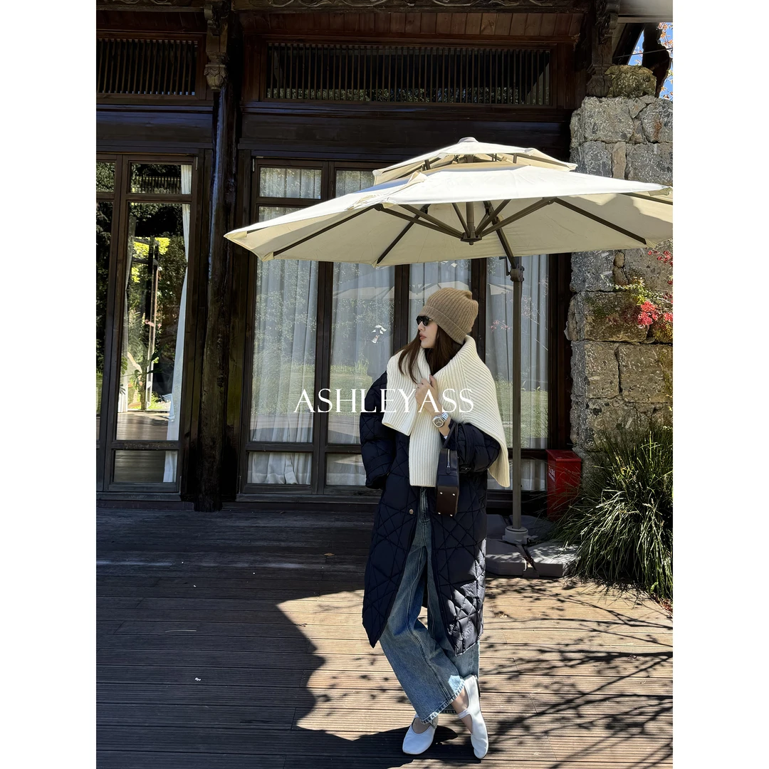 【ASHLEYASS】“菱格Lady”高克重90白鹅绒长款保暖羽绒服LSS241517S