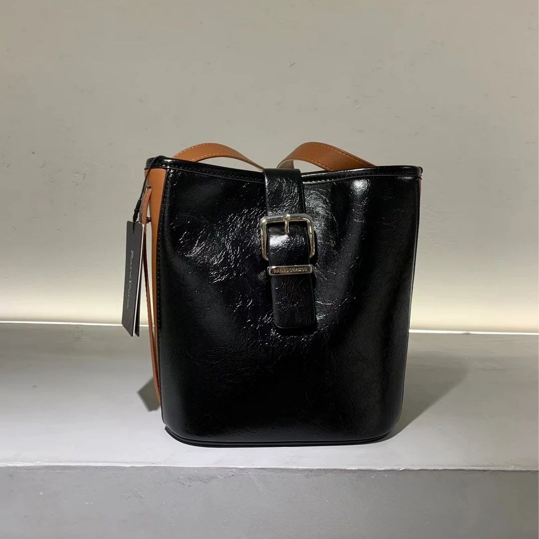 SK-82520-黑色休闲百搭女士小众简约单肩气质女包