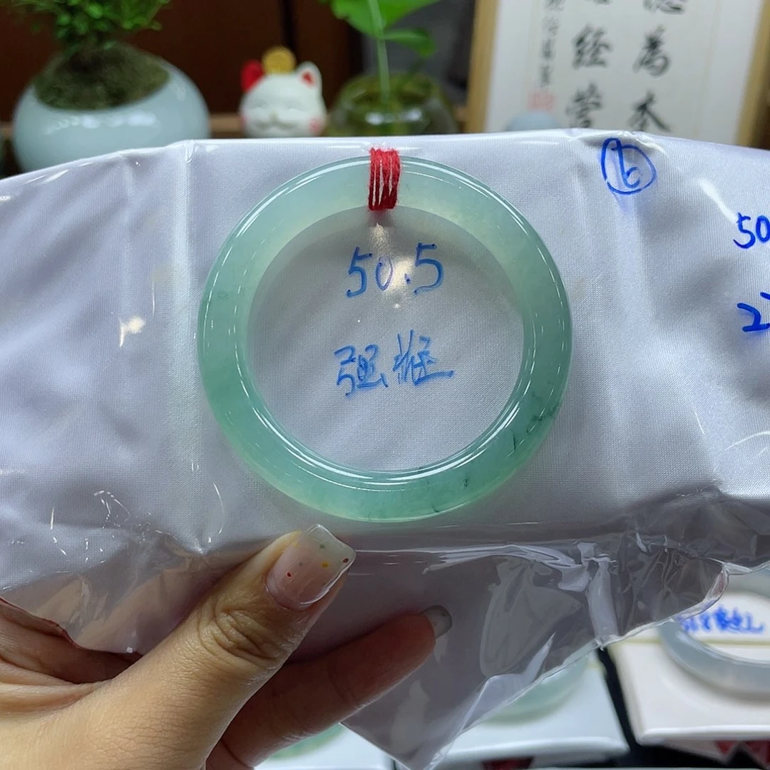 翡翠手镯未镶嵌M*豆链接99