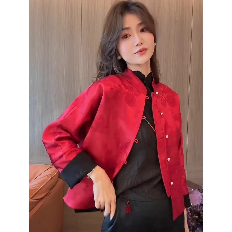 新中式红色外套女2025秋季独特超好看新年战衣国风盘扣唐装拜年服