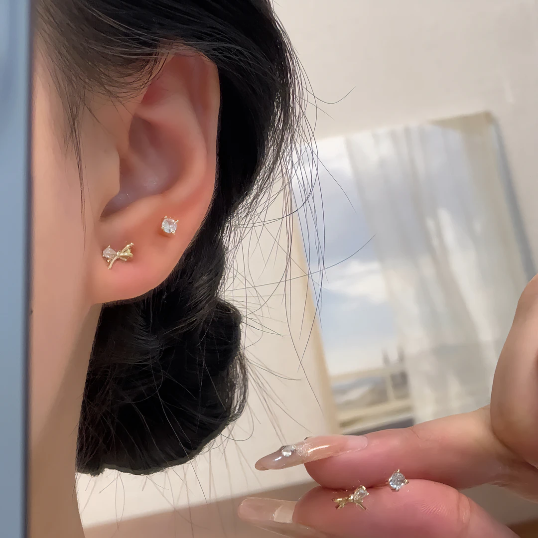 铜合金合成锆石耳饰 小众设计小巧简约可爱蝴蝶结四件套