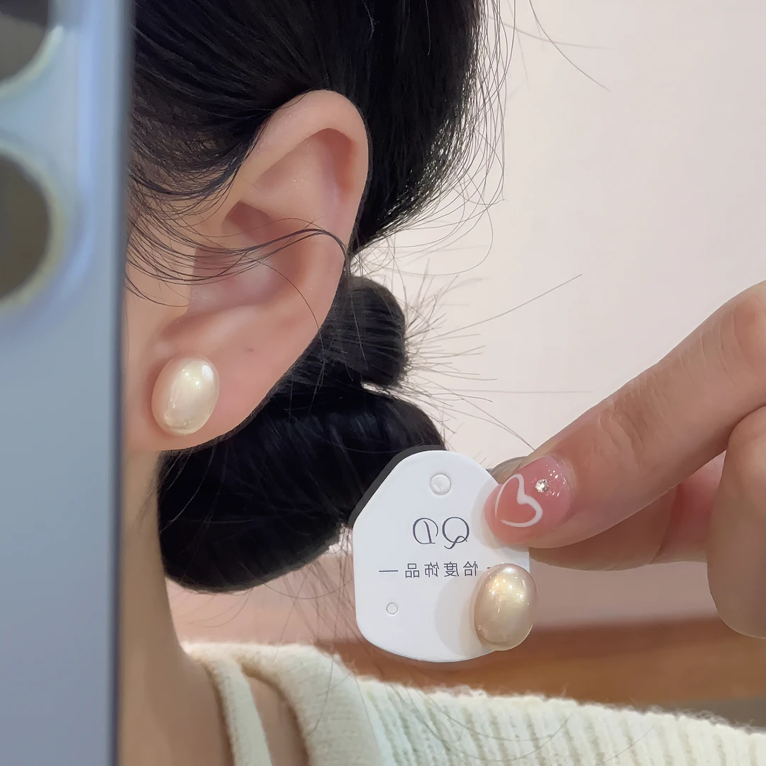 椭圆形珠珠耳钉A021