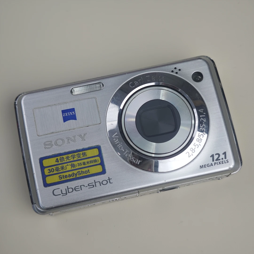 95新 Sony/索尼 w210银1210万像素4倍变焦ccd数码相机