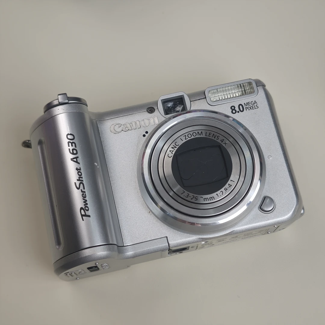 95新 Canon/佳能 a630银色800万像素4倍变焦ccd数码相机
