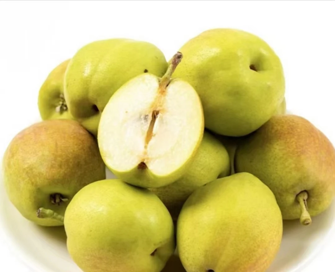 【顺丰包邮】新疆库尔勒晚摘香梨香甜多汁果香100克-200克全国包邮