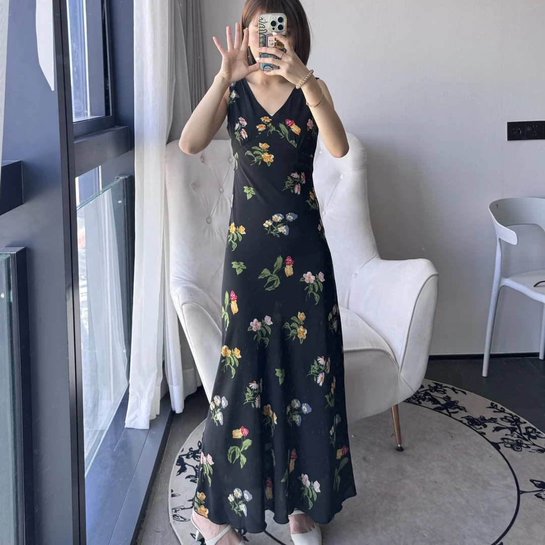 【董董】B1104复古气质无袖V领连衣裙