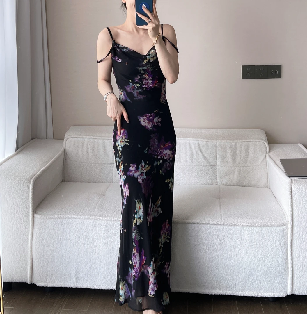 【董董】B0792 吊带裙女垂感显瘦无袖吊带连衣裙