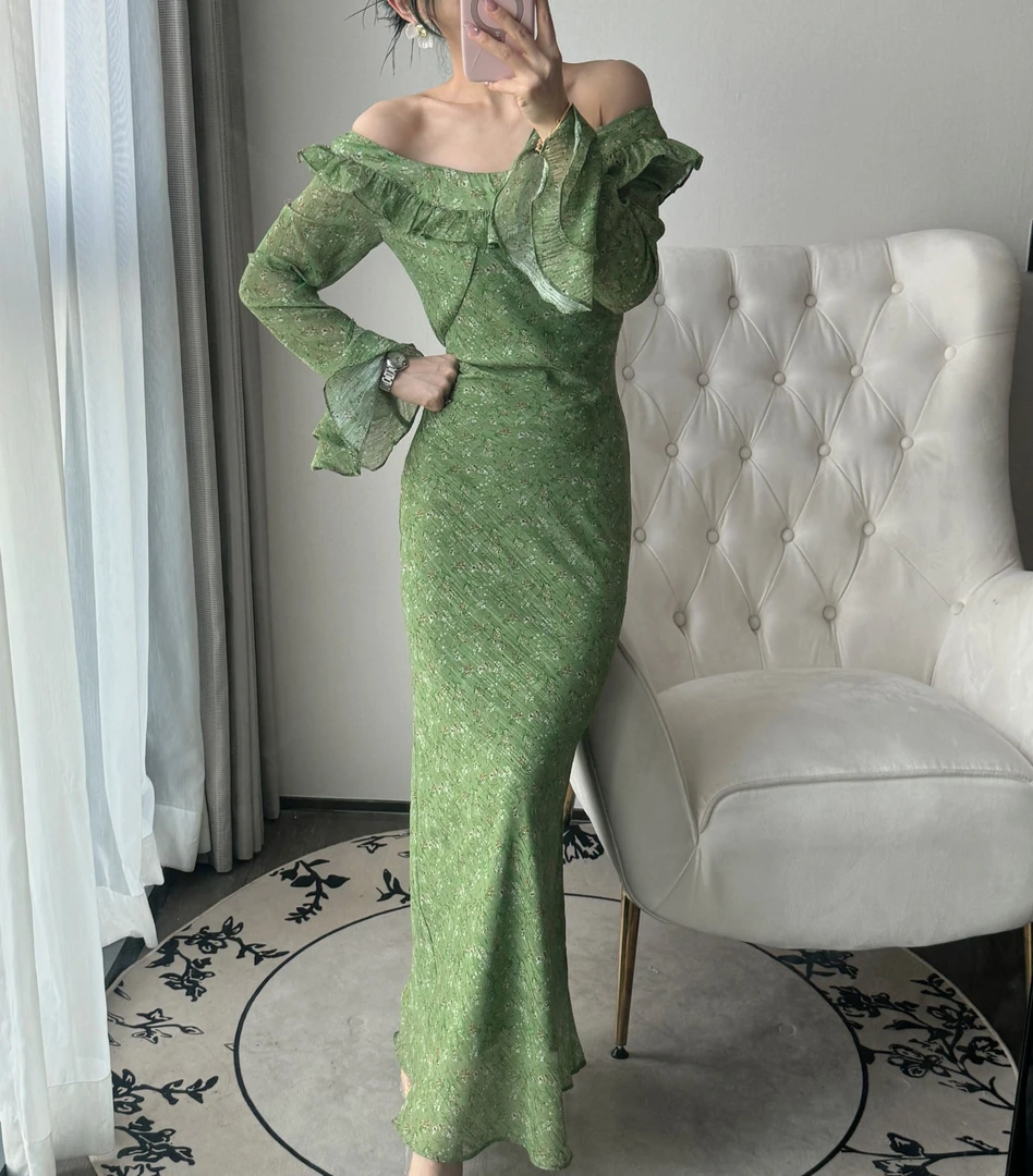 【董董】C079暗恋的滋味连衣裙显瘦高腰夏季复古法式修身小众